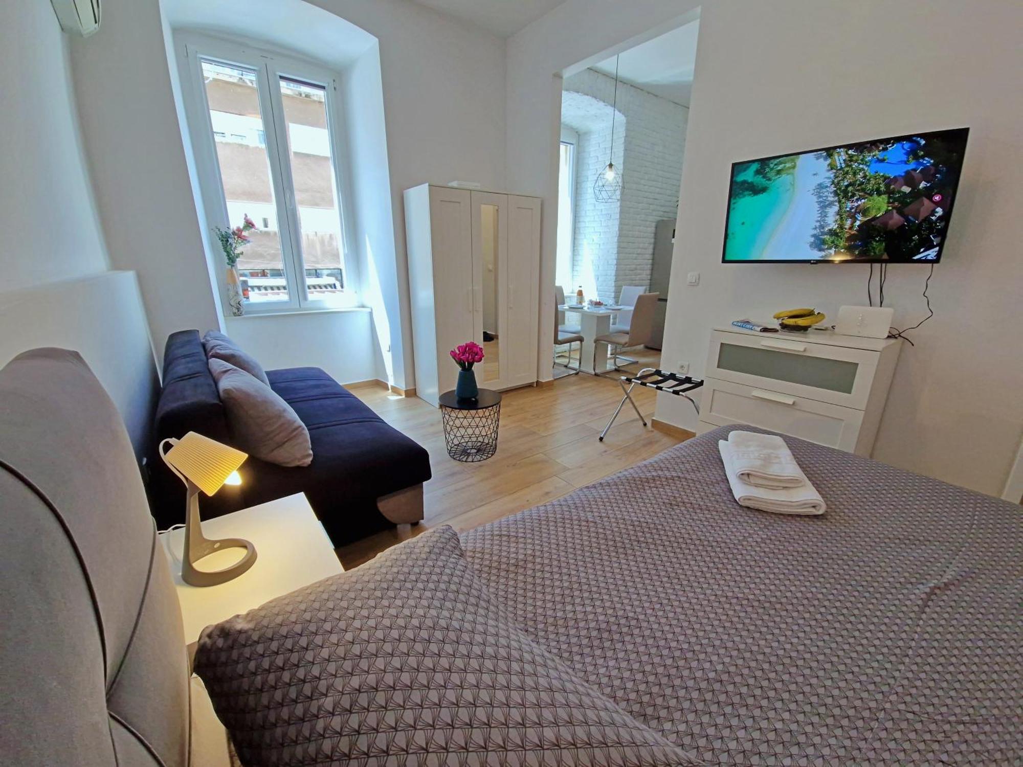 Lola'S Place Rijeka Buitenkant foto